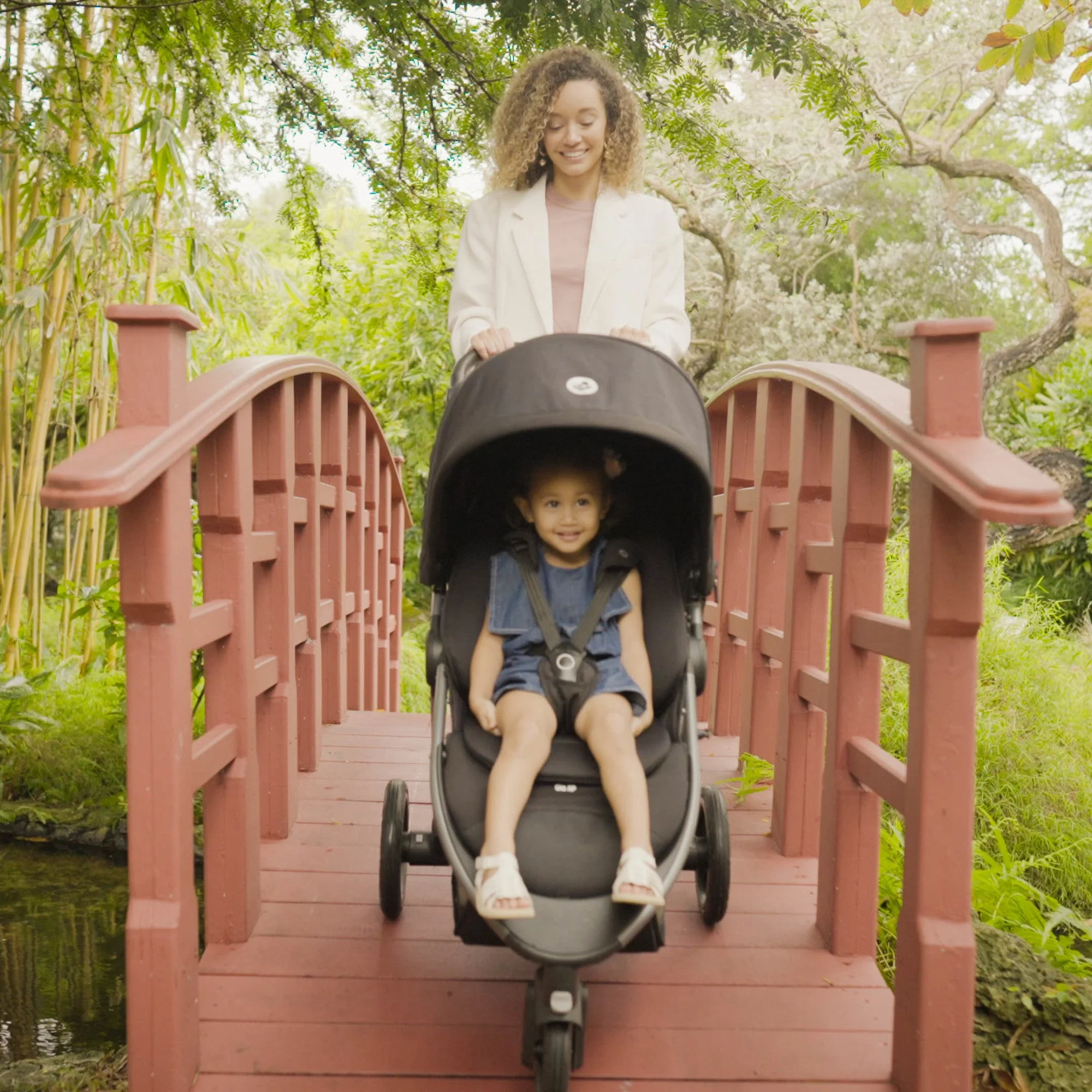 Gia XP Luxe 3-Wheel Travel System - Image 9